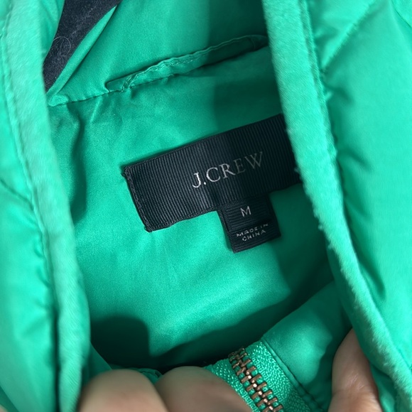 J crew puffer vest quilted size medium green - Picture 4 of 8